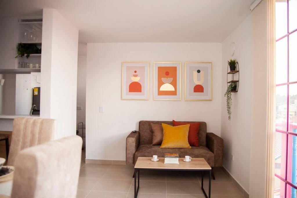 Duplex Rocks * Guatape